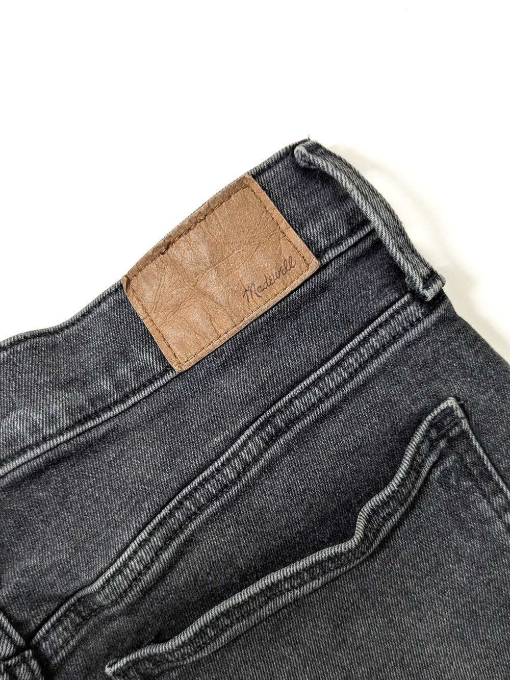 Madewell, The Perfect Vintage Jean, Faded Black Wash, Size 29, Straight Leg - Picture 6 of 16